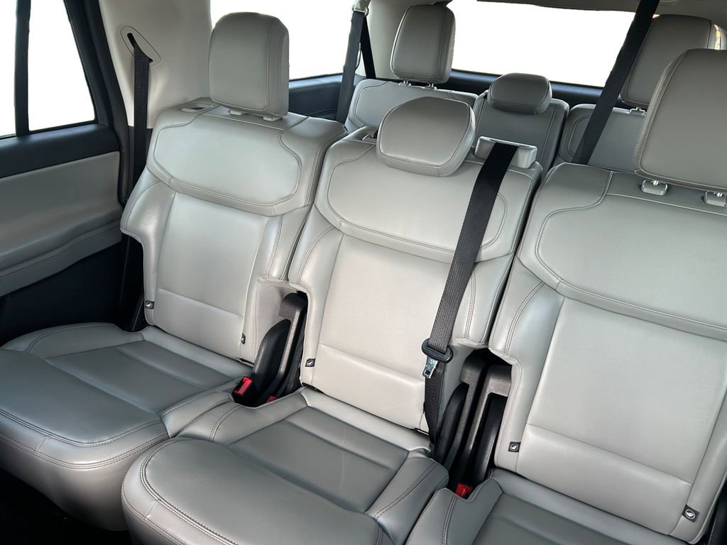 Used 2025 Ford Expedition Max Active image 15