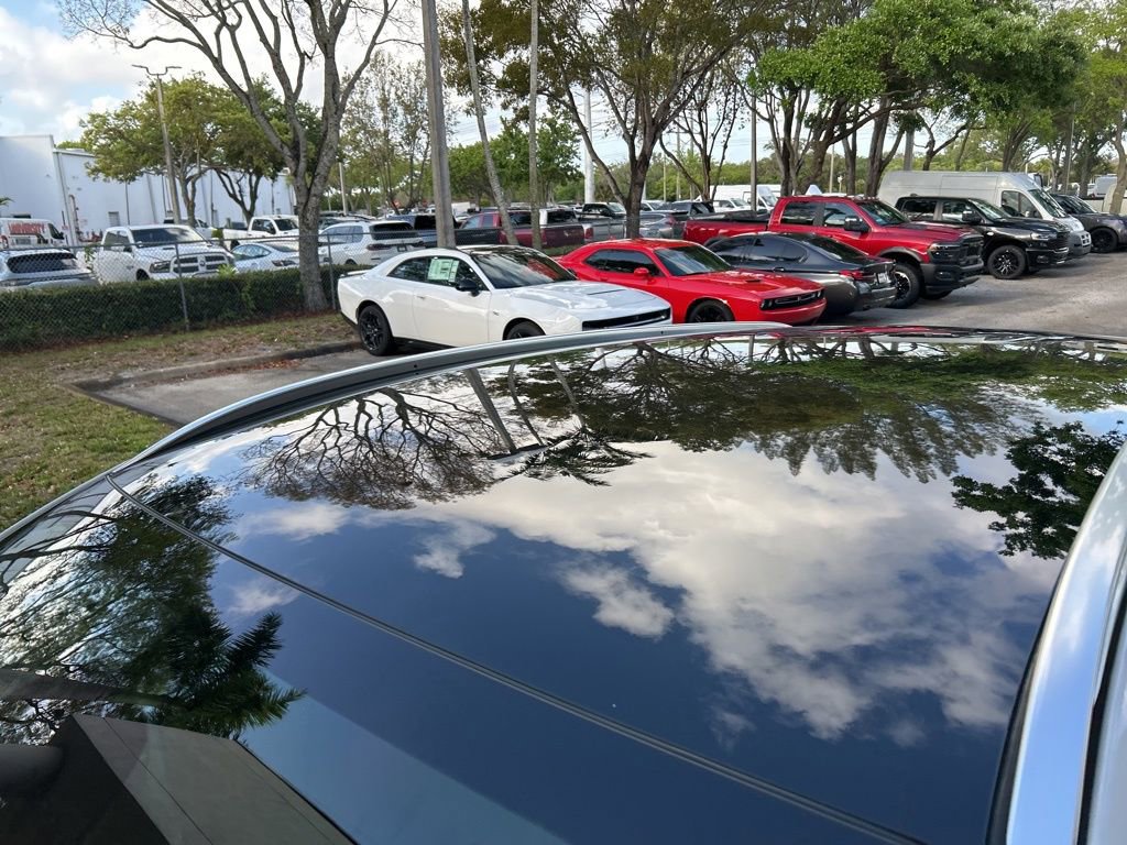 Used 2021 Aston Martin DBX image 20