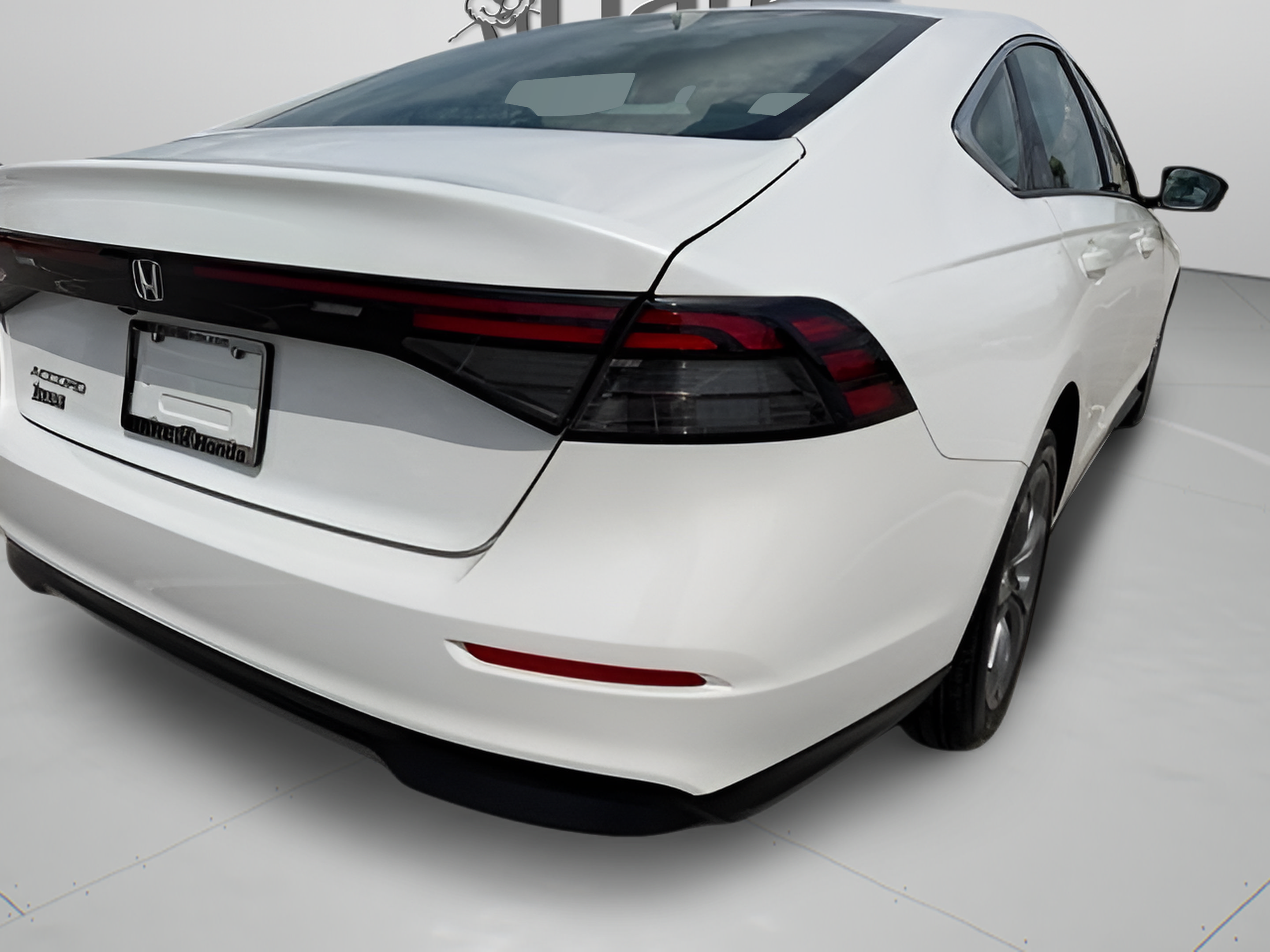 Certified 2023 Honda Accord EX image 32