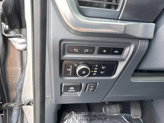 Used 2023 Ford F150 Lariat w/ Equipment Group 502A High AWD/4WD image 32