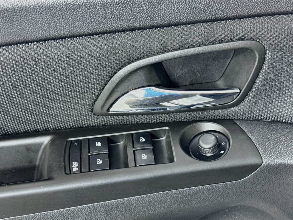 Used 2014 Chevrolet Cruze LT w/ RS Package FWD image 17