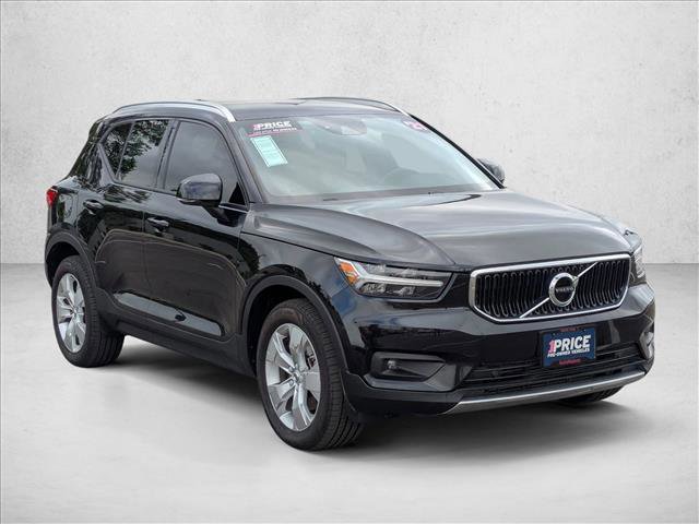 Used 2021 Volvo XC40 T5 Momentum AWD/4WD image 3