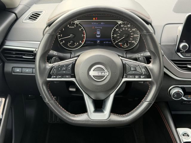 Used 2025 Nissan Altima 2.5 SR image 11