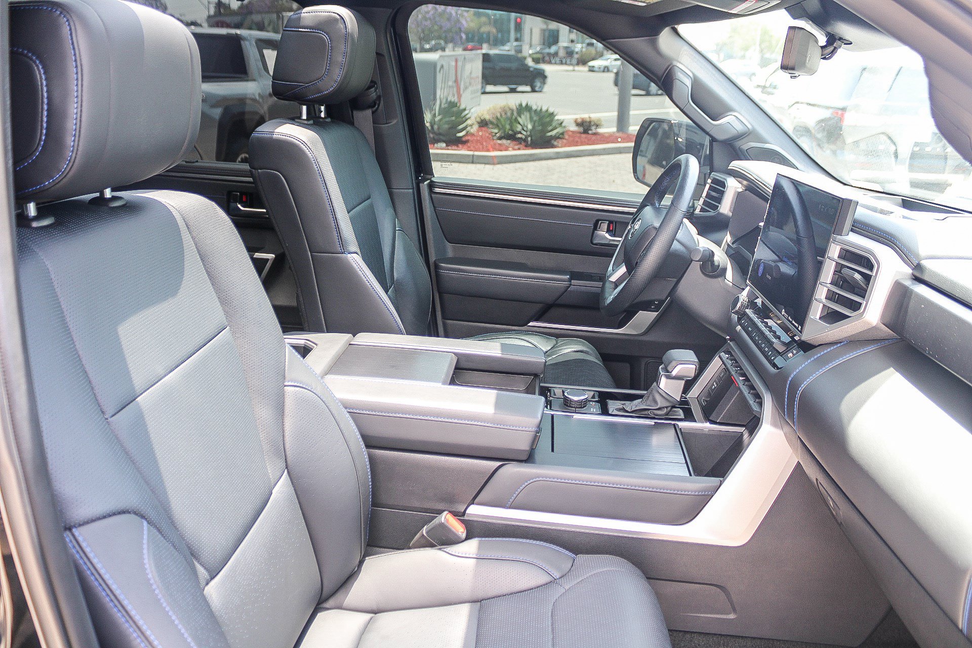Certified 2024 Toyota Tundra Platinum AWD/4WD image 22