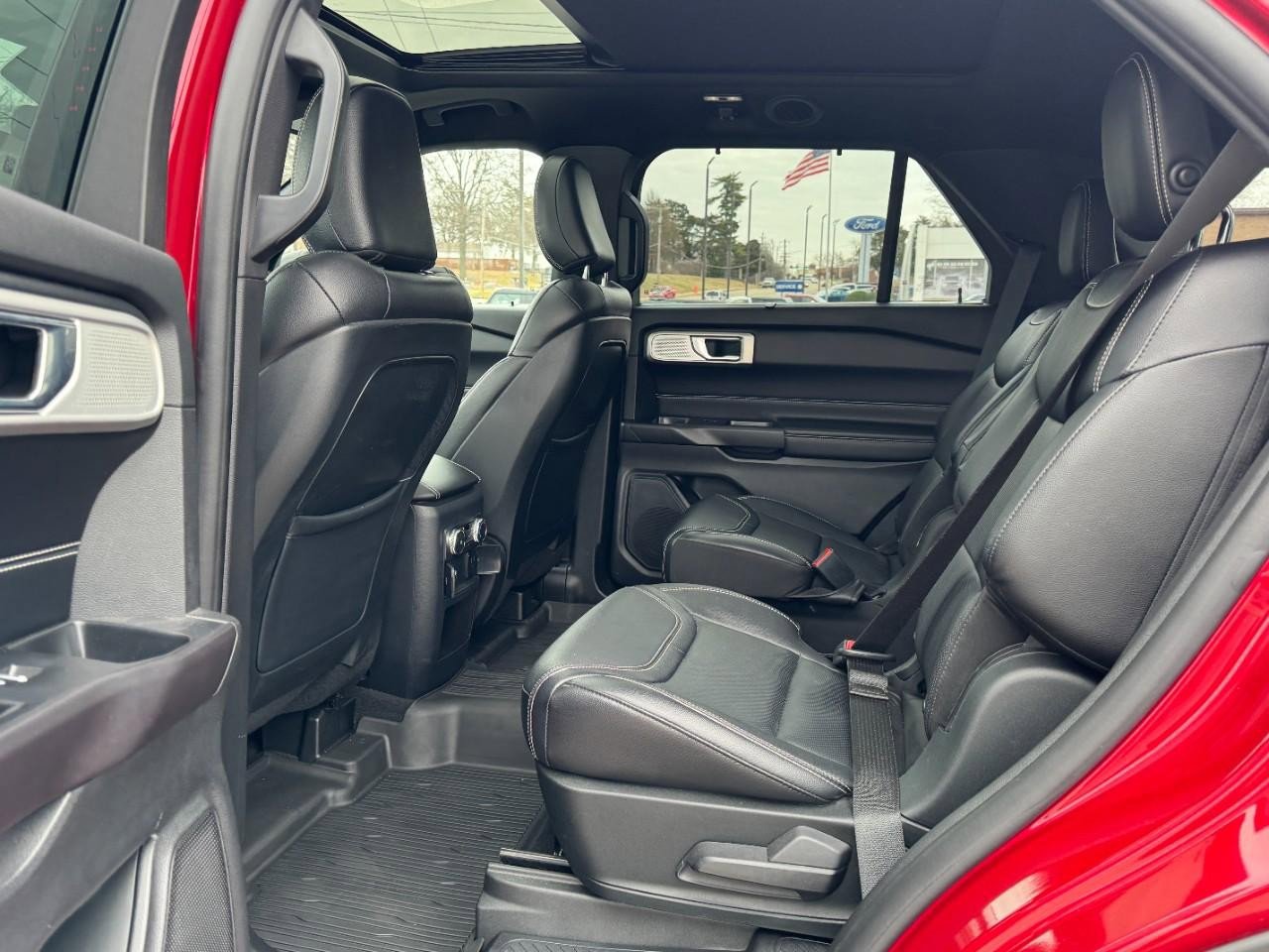 Used 2020 Ford Explorer ST w/ ST Street Pack image 10