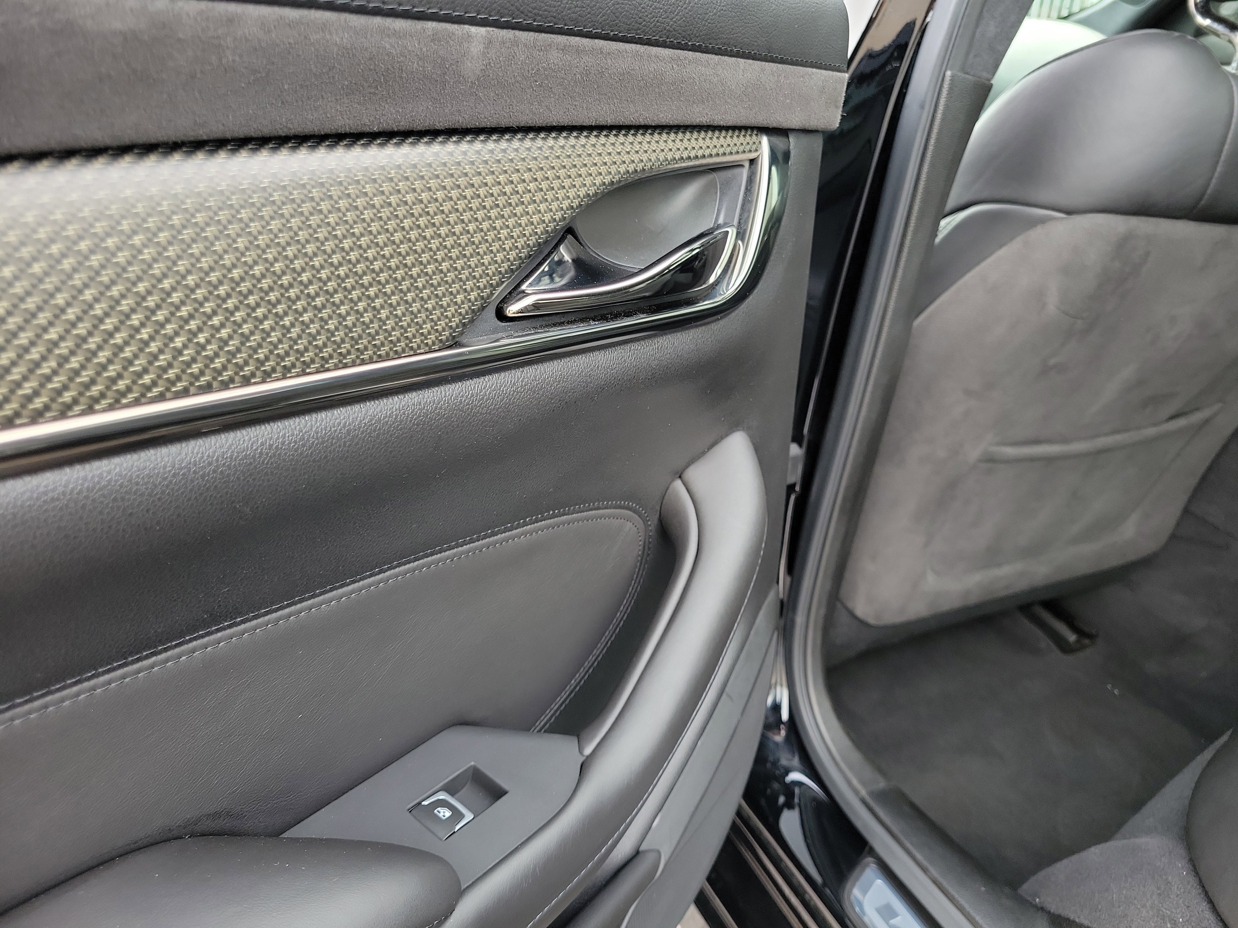 Used 2017 Cadillac CTS V w/ Carbon Fiber Package image 12