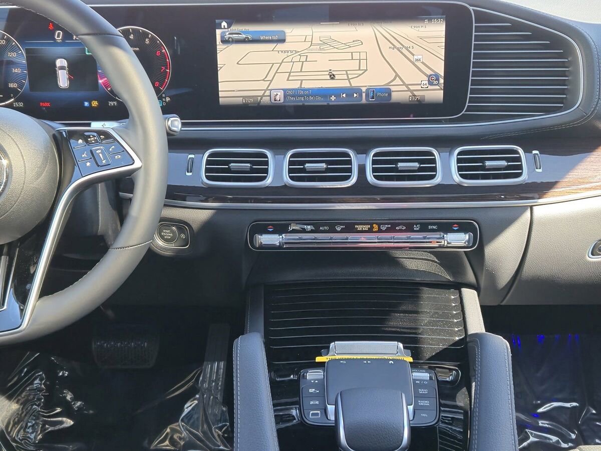 New 2025 Mercedes-Benz GLS 450 4MATIC image 12