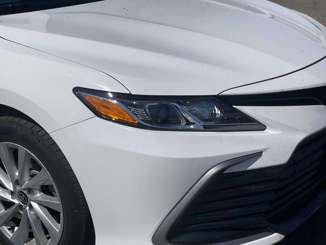 Used 2021 Toyota Camry LE w/ Cold Weather Package AWD/4WD image 10