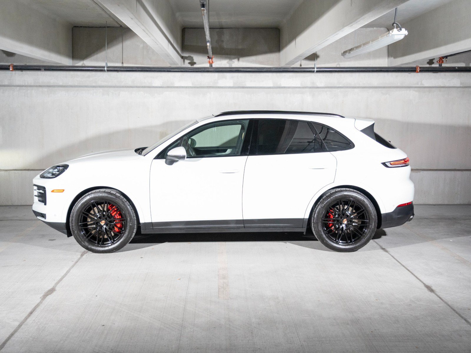 Certified 2026 Porsche Cayenne S AWD/4WD image 2