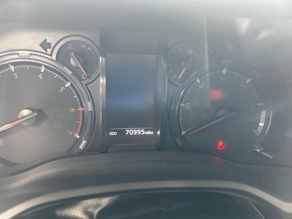 Used 2023 Toyota 4Runner SR5 Premium AWD/4WD image 4