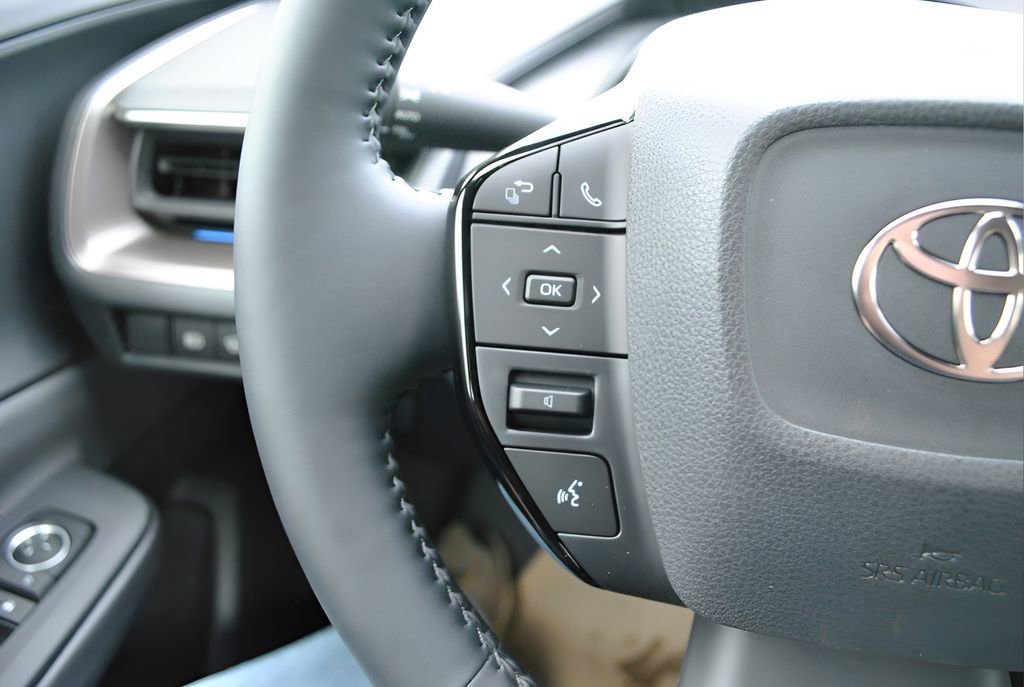 New 2026 Toyota Prius XLE AWD/4WD image 10