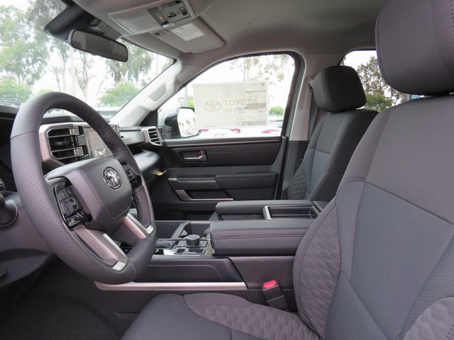 New 2026 Toyota Tundra SR5 image 18