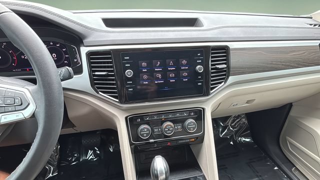 Used 2023 Volkswagen Atlas SE AWD/4WD image 25