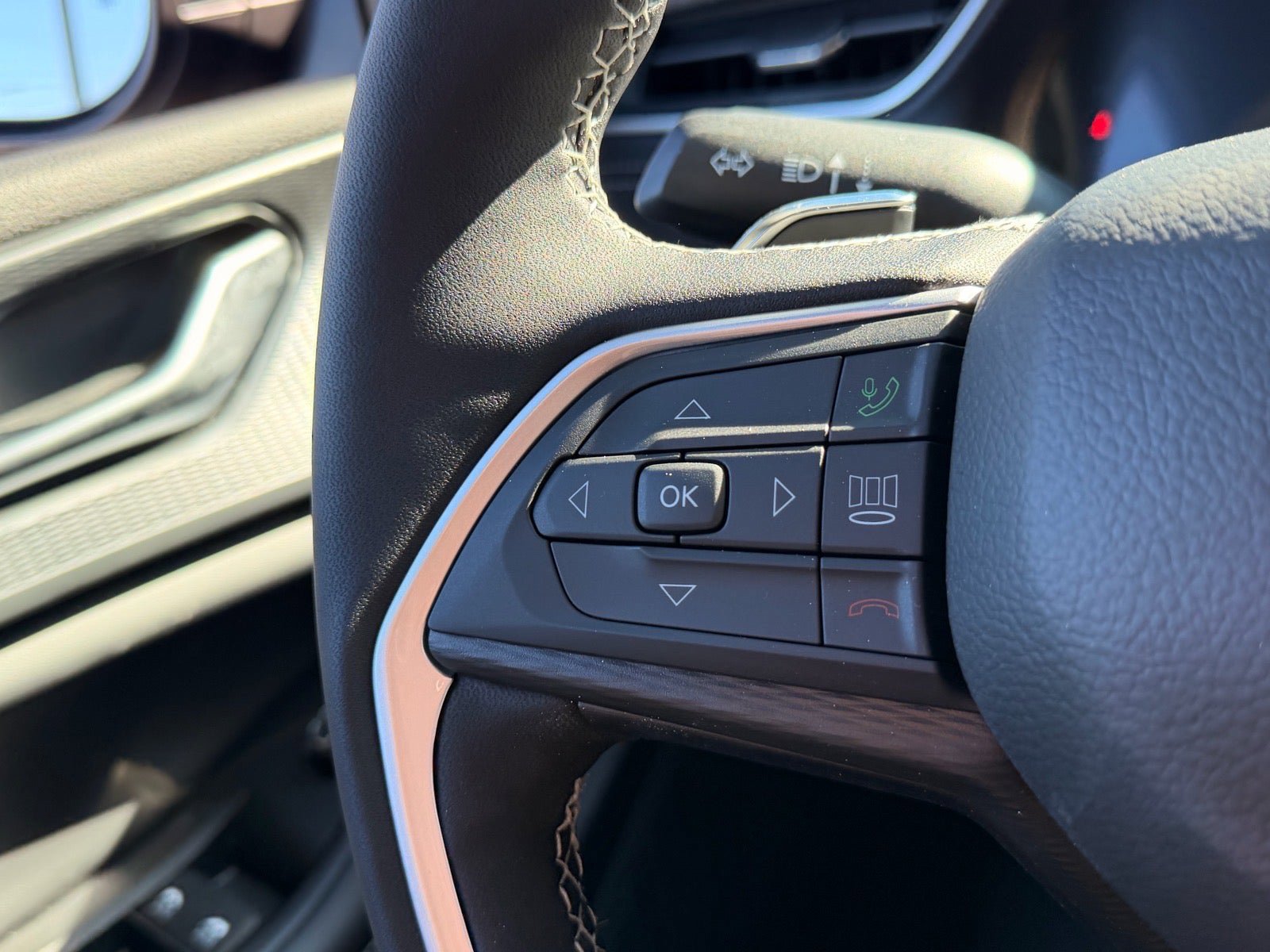 New 2026 Jeep Grand Cherokee Laredo X image 13