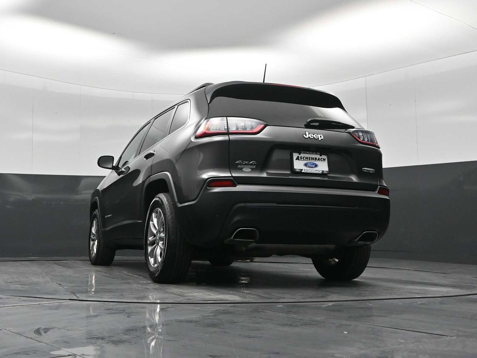 Used 2022 Jeep Cherokee Latitude Lux w/ Sun & Sound Group image 23