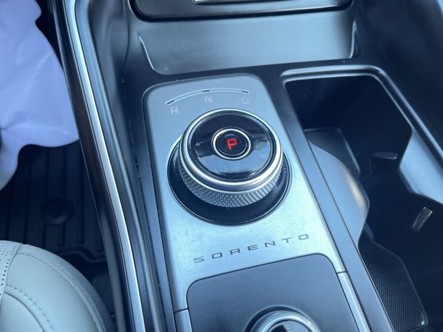 Used 2022 Kia Sorento EX FWD image 16