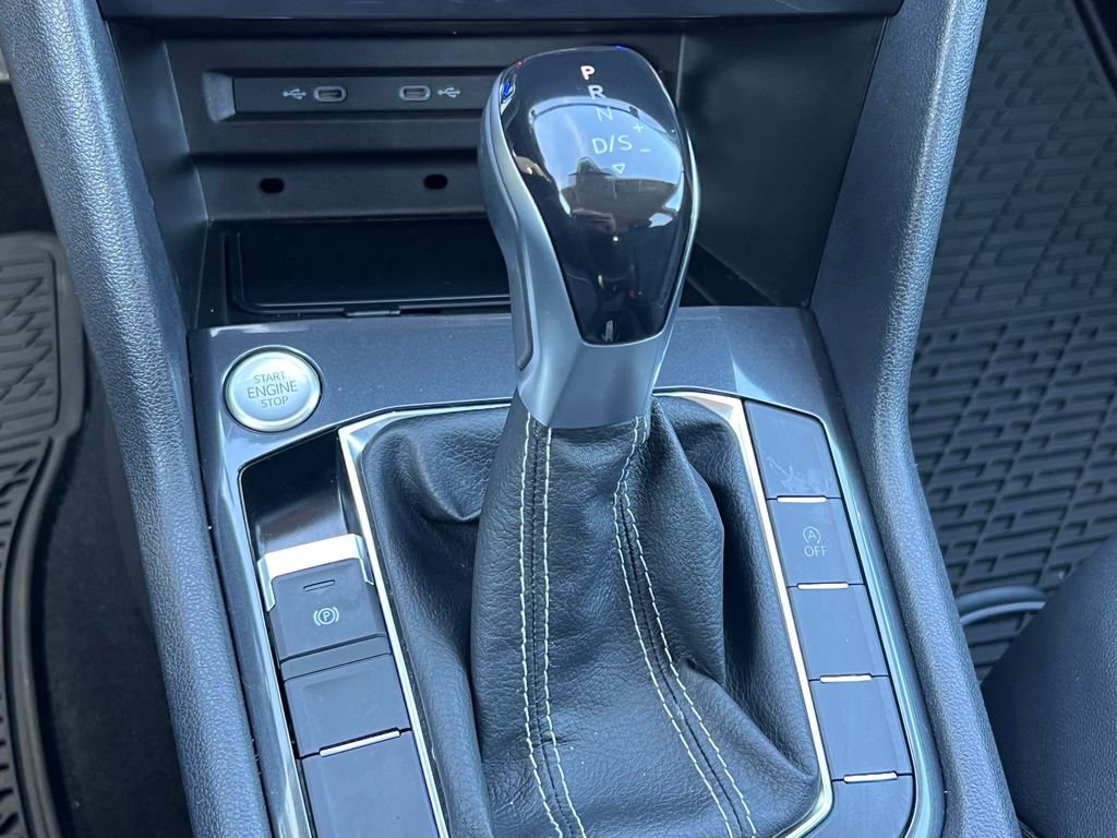 Used 2023 Volkswagen Tiguan SE FWD image 26