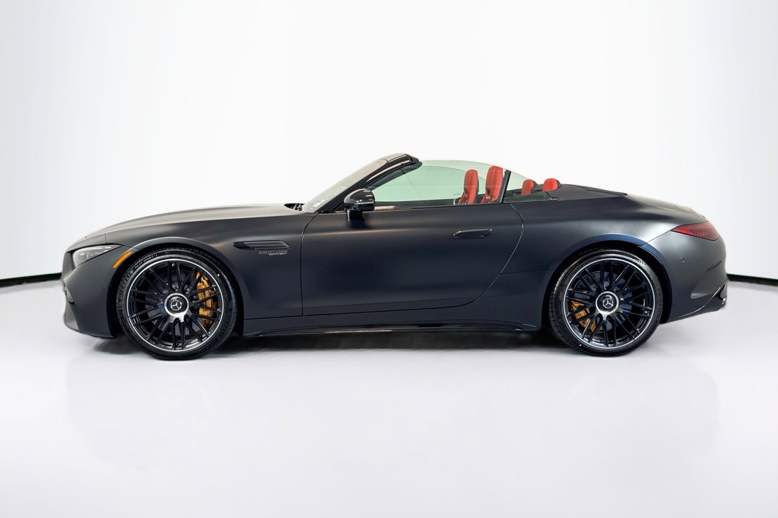 New 2026 Mercedes-Benz SL 63 AMG S e Performance 4MATIC image 8