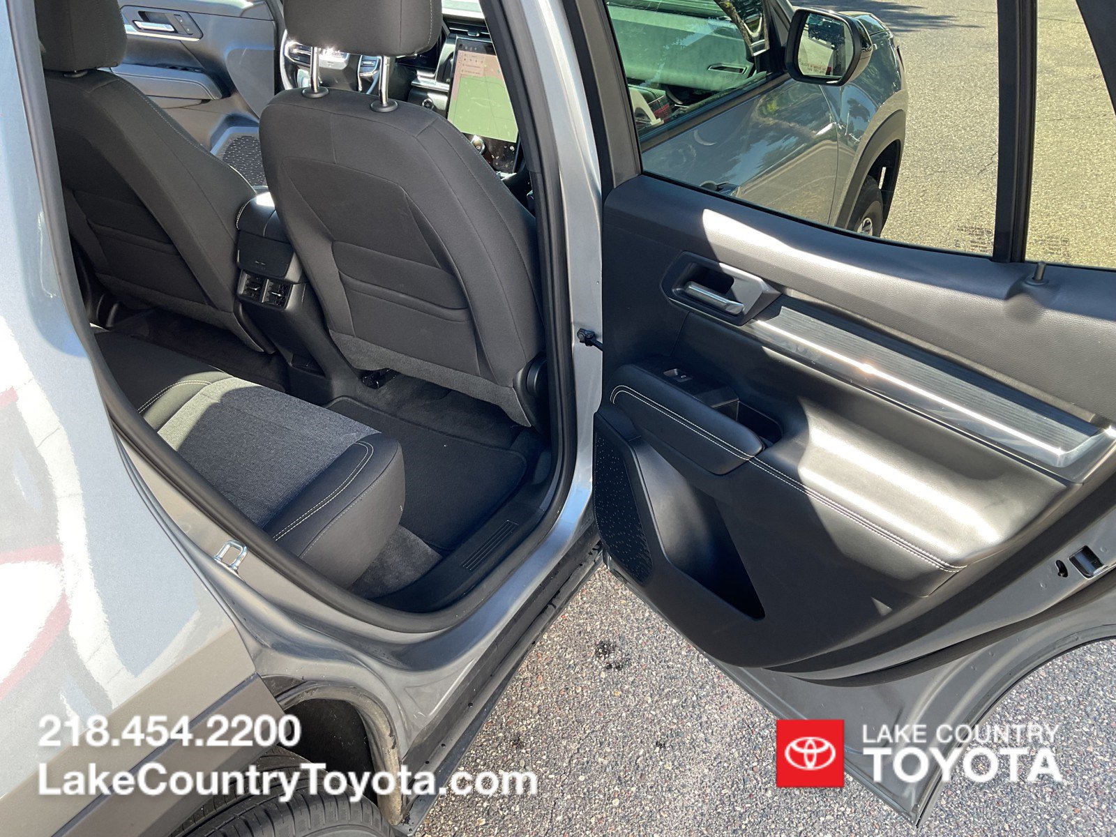 Used 2025 GMC Terrain Elevation AWD/4WD image 21