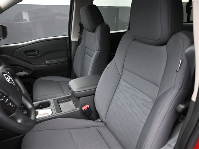 Used 2025 Nissan Frontier S w/ S Utility Package image 19