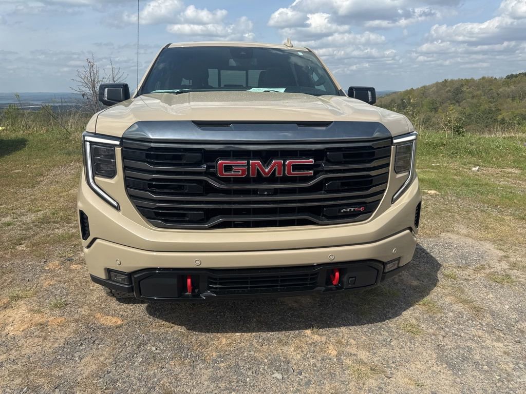 Used 2023 GMC Sierra 1500 AT4 w/ AT4 Preferred Package image 2