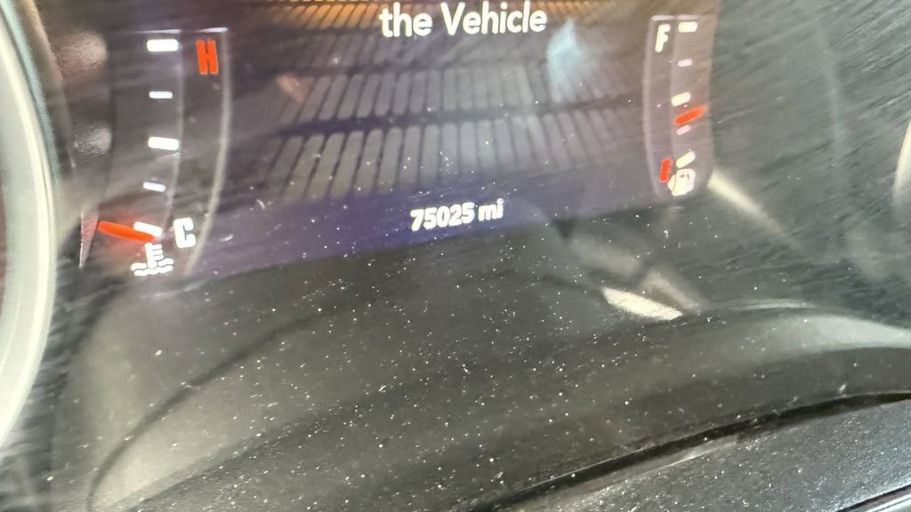 Used 2018 Dodge Challenger R/T Scat Pack w/ Leather Interior Group image 4