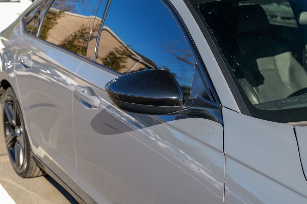 Used 2023 Honda Accord Sport image 10
