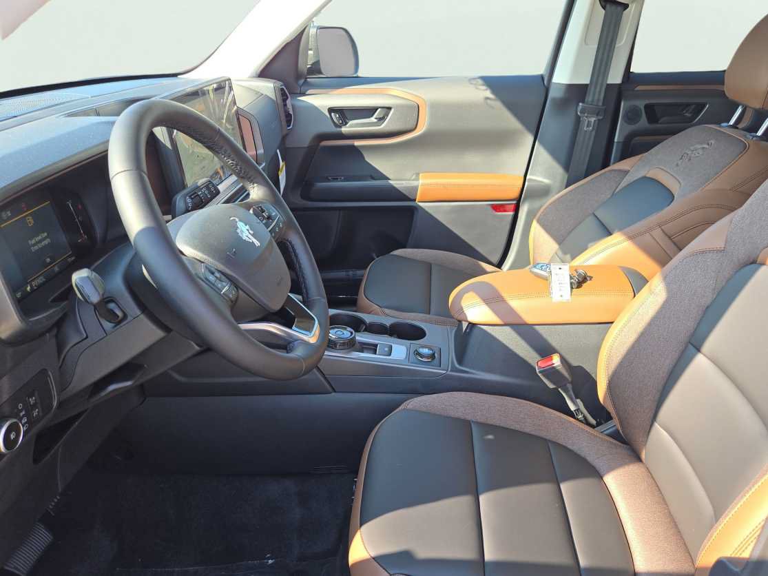 New 2026 Ford Bronco Sport Outer Banks AWD/4WD image 9