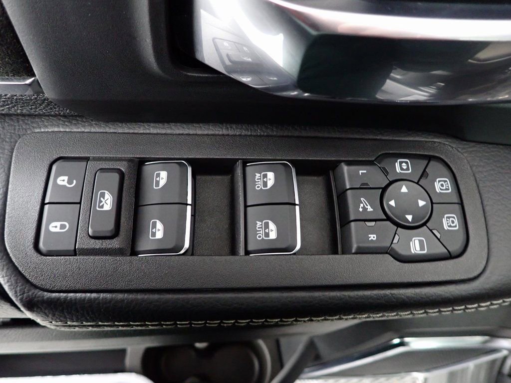 Used 2025 RAM 3500 Laramie w/ Night Edition image 19