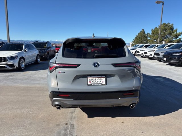 Used 2025 Acura ADX A-Spec image 9