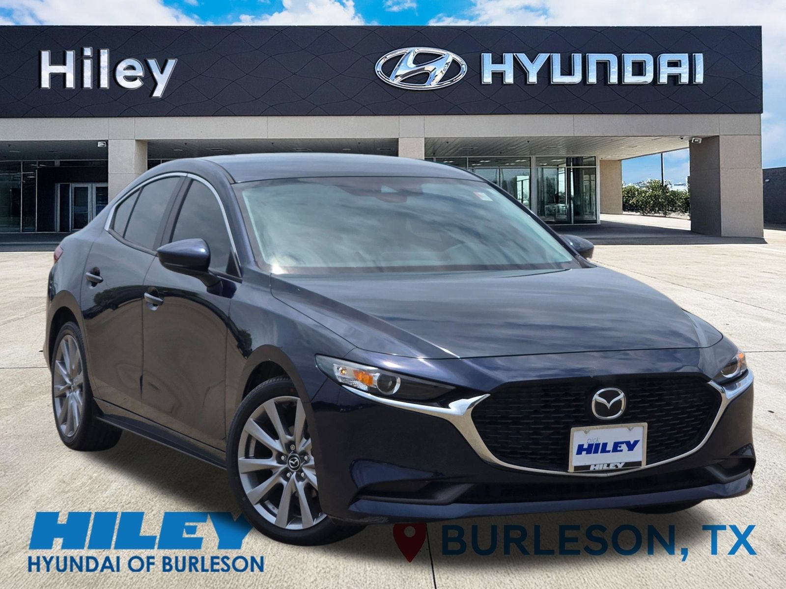 Used 2023 MAZDA MAZDA3 s FWD image 2