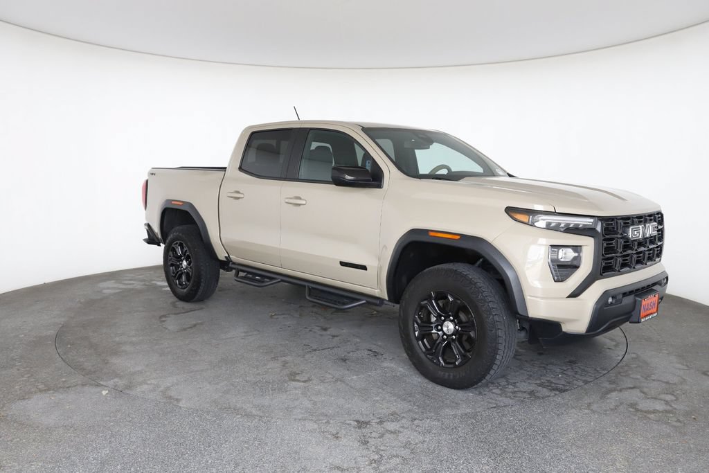 Used 2023 GMC Canyon Elevation w/ Convenience Package AWD/4WD image 2