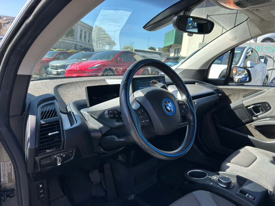 Used 2019 BMW i3 image 12