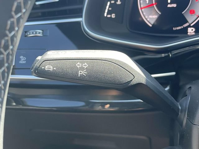 Certified 2025 Audi Q8 Prestige w/ Prestige Package AWD/4WD image 24