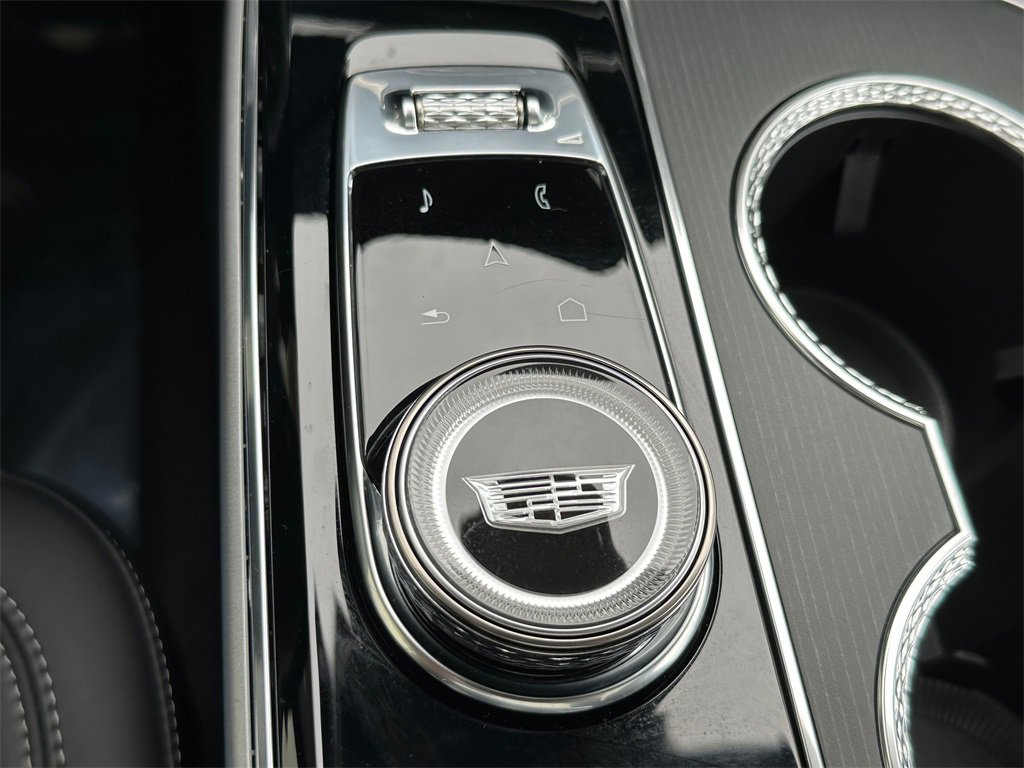 Used 2025 Cadillac Lyriq Sport image 30