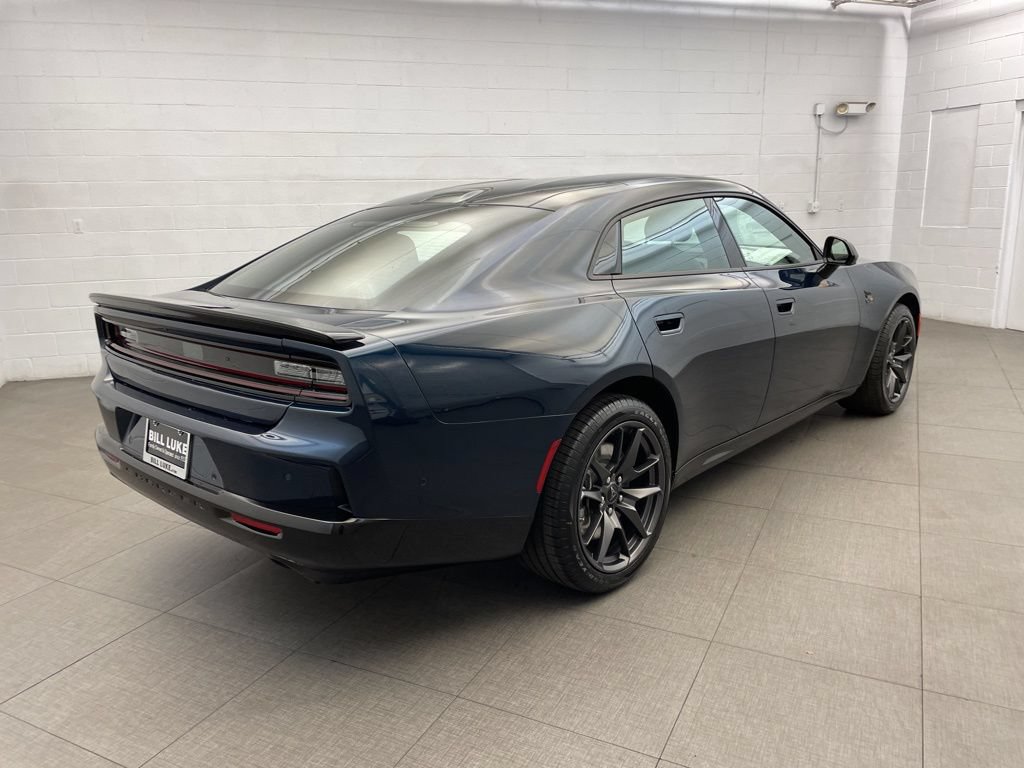 New 2026 Dodge Charger Scat Pack w/ Blacktop Package AWD/4WD image 4