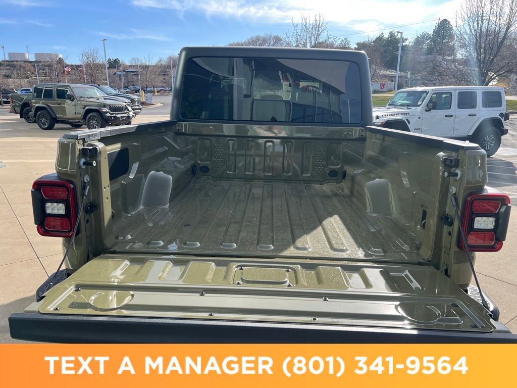 New 2026 Jeep Gladiator Sport image 21