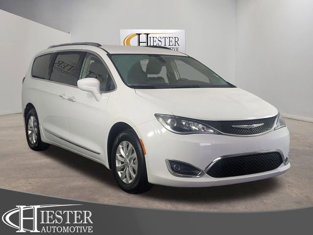 Used 2019 Chrysler Pacifica Touring-L