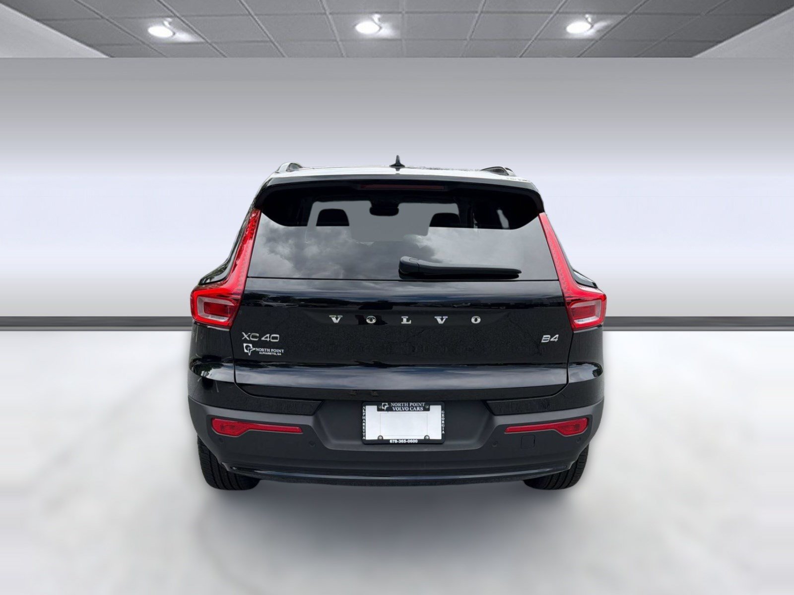 New 2026 Volvo XC40 B4 Plus w/ Climate Package FWD image 10