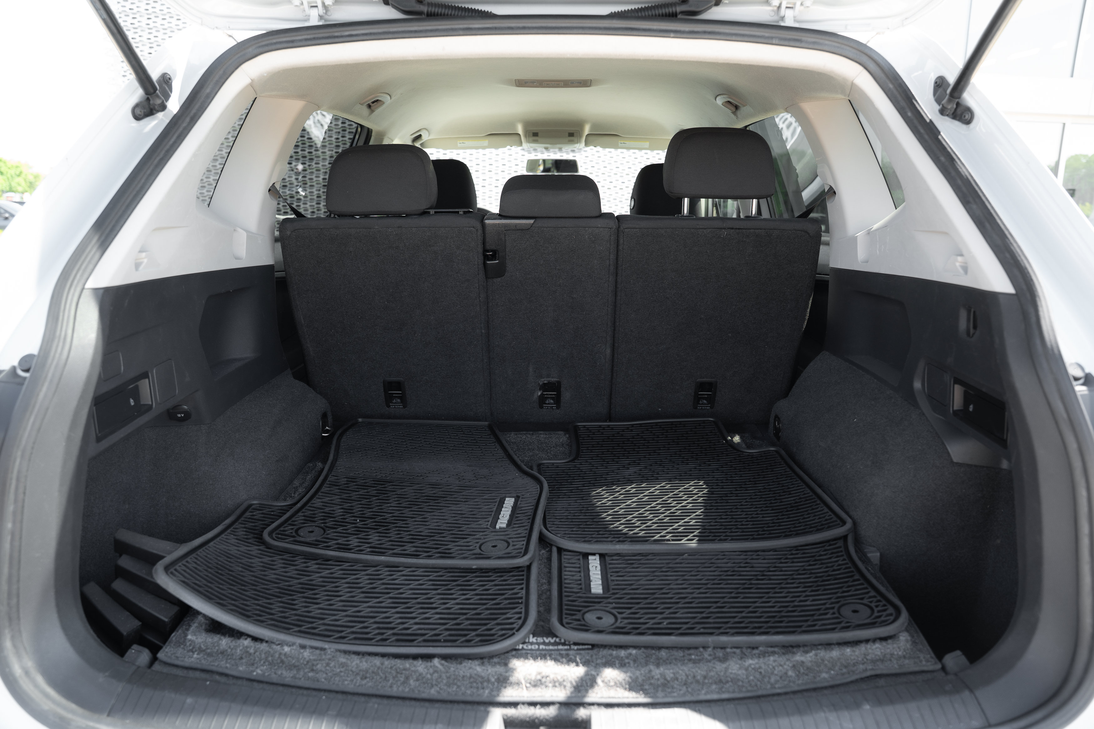 Used 2018 Volkswagen Tiguan S AWD/4WD image 23