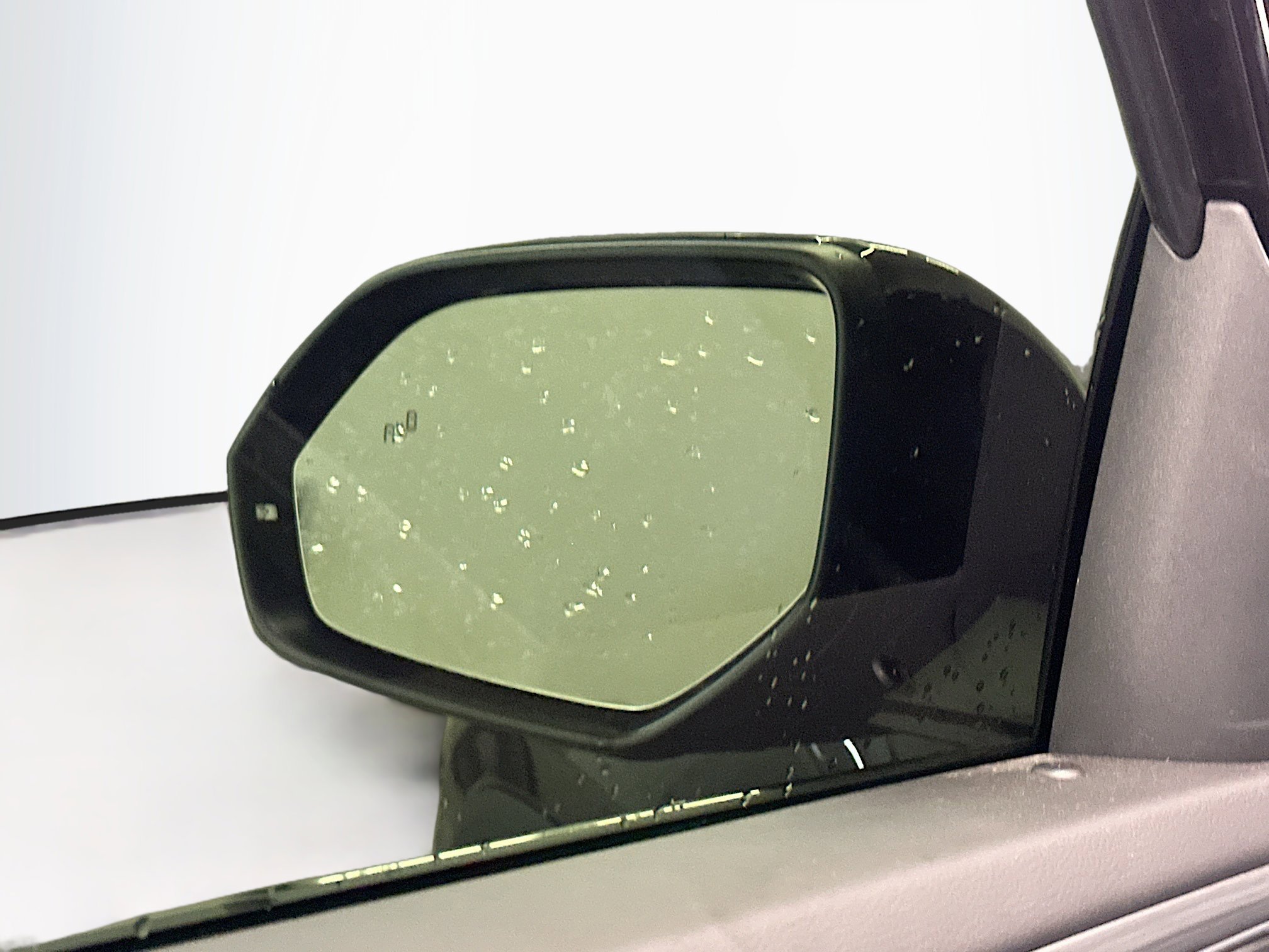 Used 2024 Volkswagen Atlas Cross Sport SE image 16