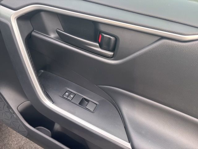Certified 2023 Toyota RAV4 LE image 10