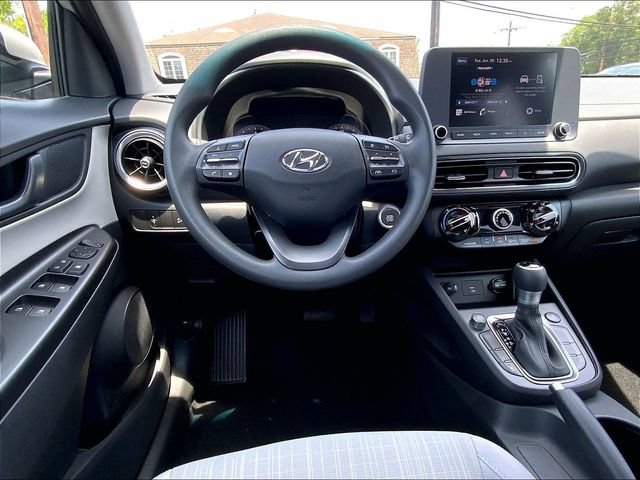 Used 2023 Hyundai Kona SEL AWD/4WD image 11
