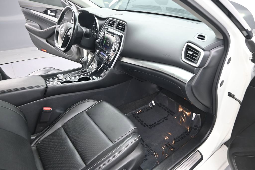 Used 2021 Nissan Maxima 3.5 SV w/ Floor Mat Group FWD image 24