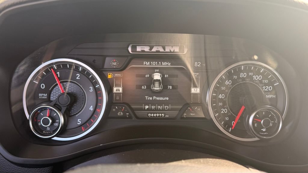 Used 2024 RAM 2500 Laramie AWD/4WD image 12