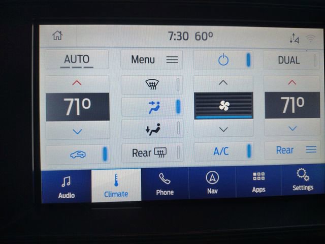 Used 2020 Ford Expedition XLT w/ Equipment Group 202A AWD/4WD image 45