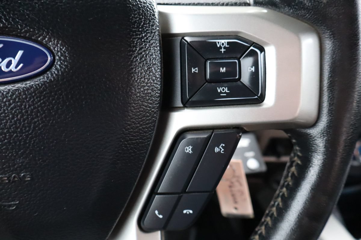 Used 2020 Ford F350 Lariat w/ Chrome Package AWD/4WD image 30