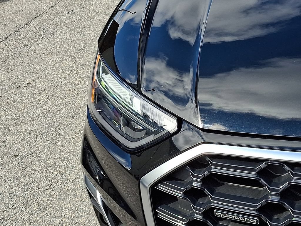 Used 2023 Audi Q5 2.0T Premium Plus w/ Premium Plus Package AWD/4WD image 9