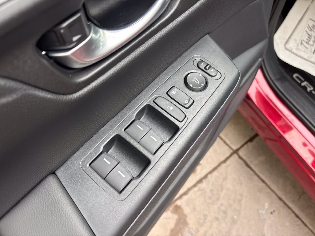Used 2025 Honda CR-V Sport-L image 23