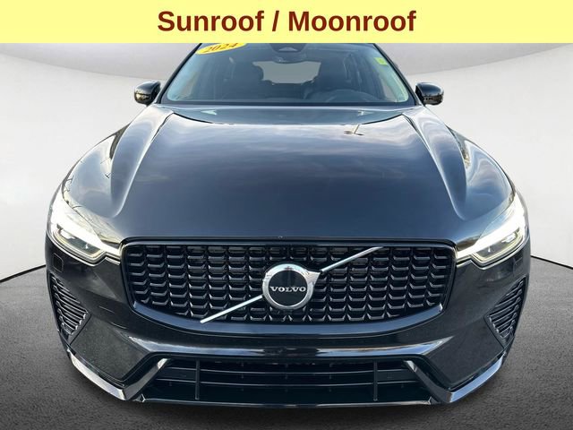 Used 2024 Volvo XC60 B5 Core image 4